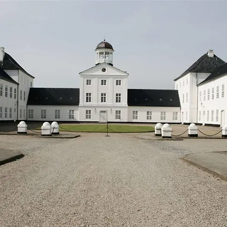 Bed & Breakfast Det Gamle Apotek 2*