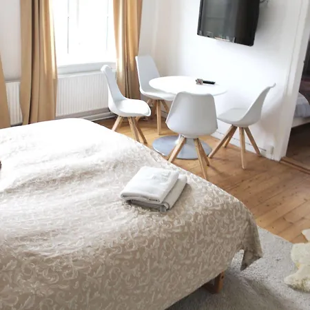 Det Gamle Apotek Bed & Breakfast 2*